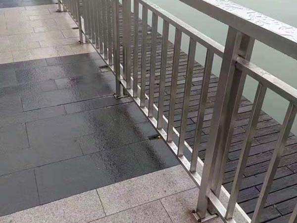 不锈钢护栏案例